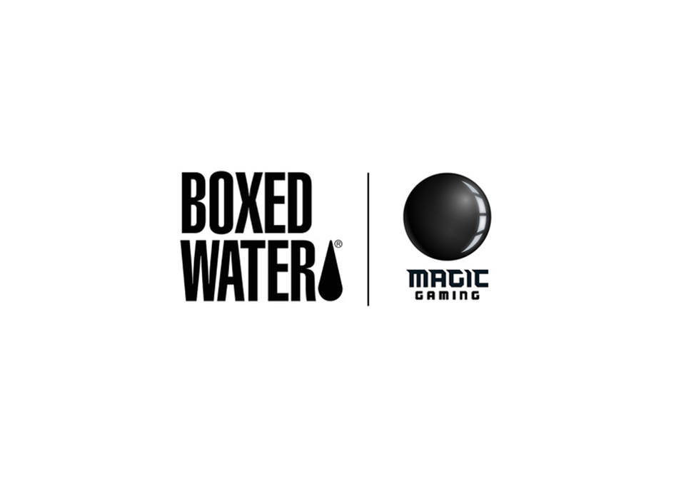 Boxed water. Magic Gamer. Magic Team надпись.