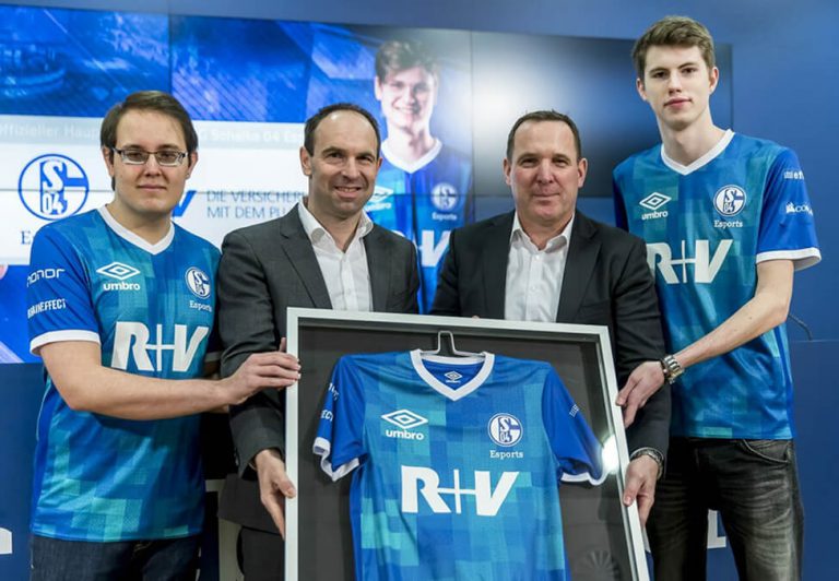 FC Schalke 04 Esports R+V Versicherung