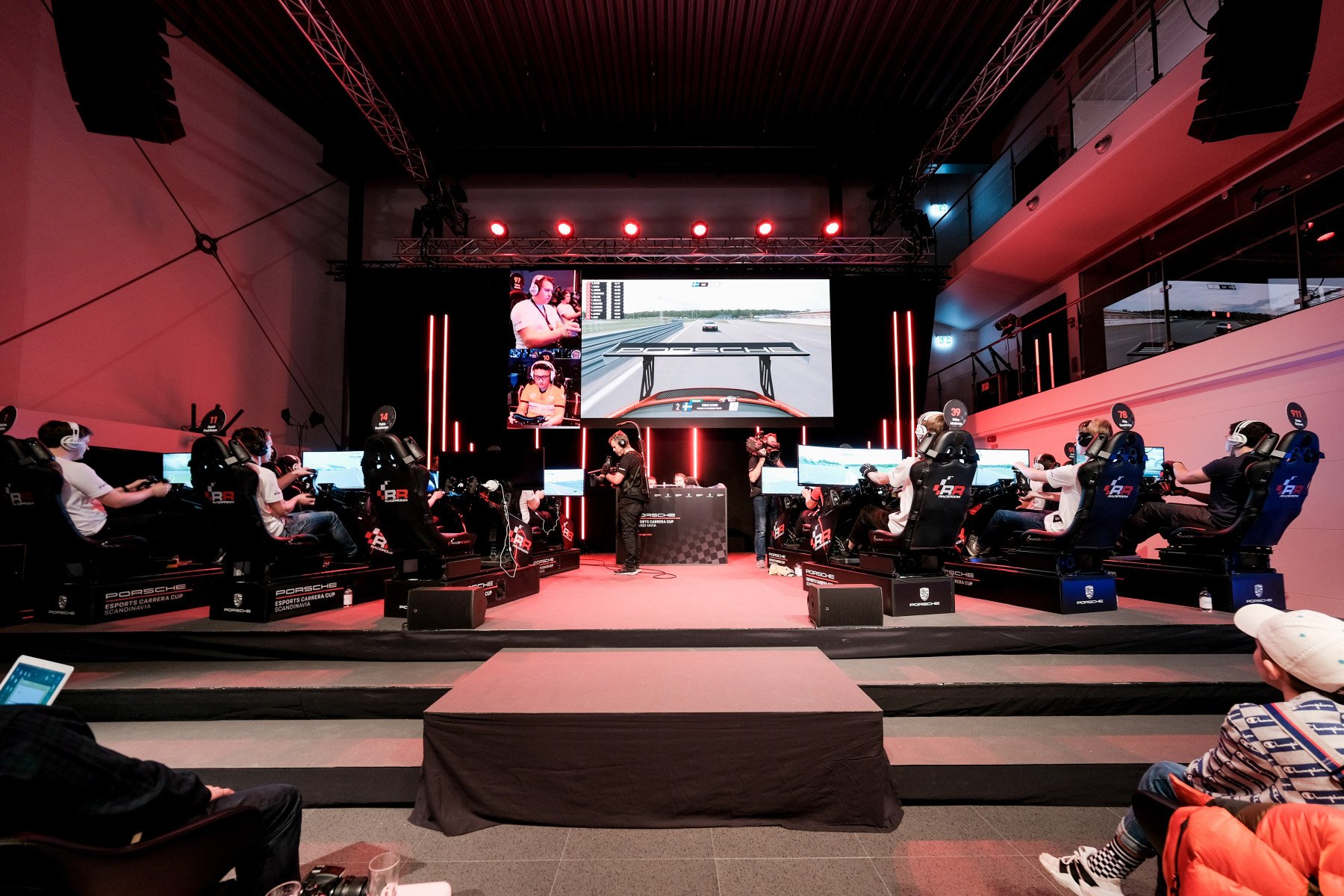 Pole Position: Accelerating esports racing in the Middle East thumbnail
