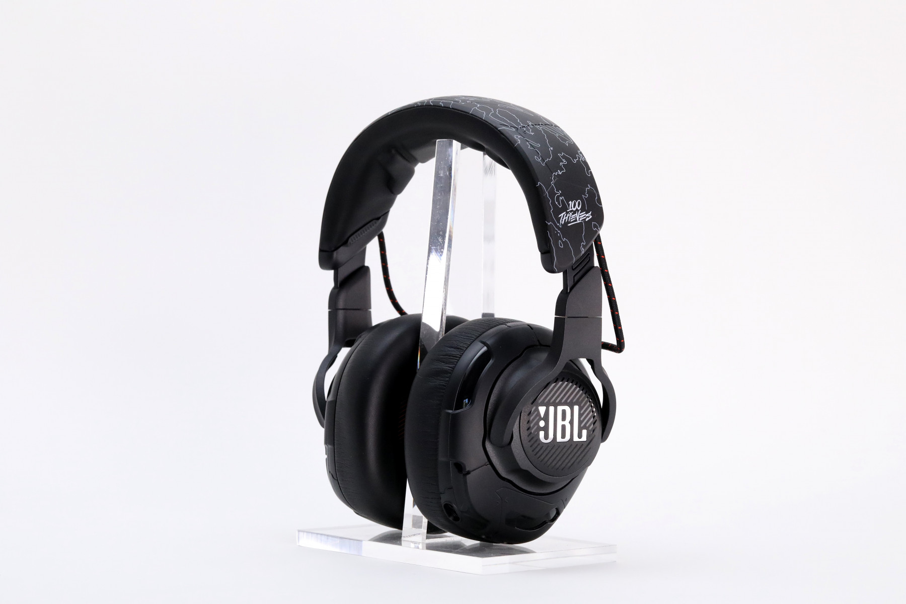 JBL x 100 Thieves Headset