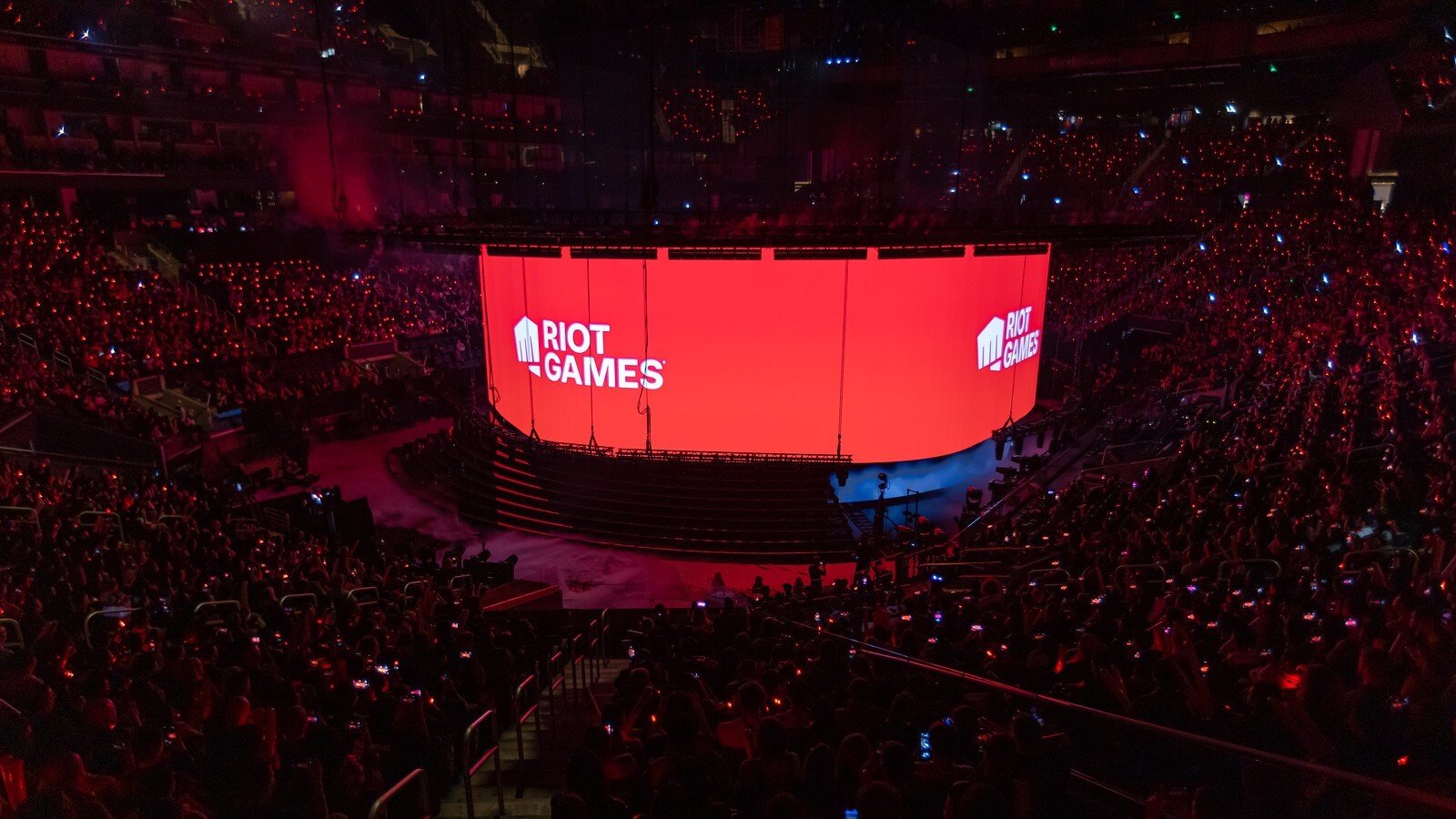 Riot reveals new League of Legends Worlds 2023 format and location
