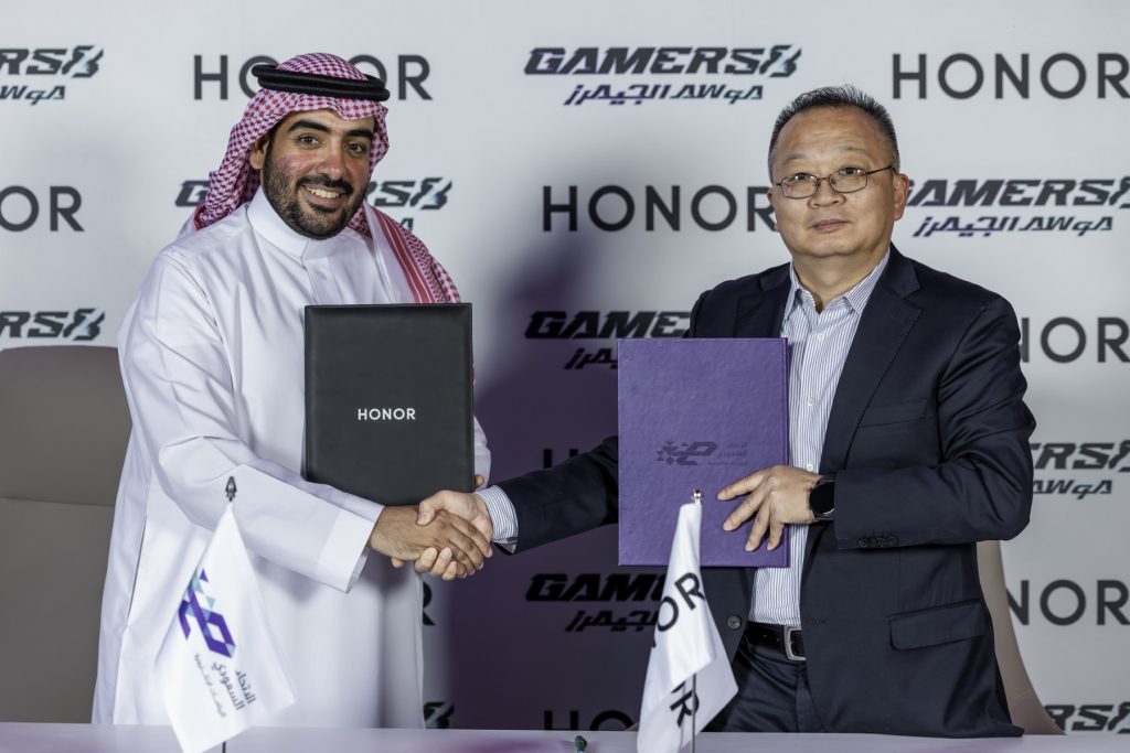 HONOR to empower Gamers8 The Land of Heroes as the Official Smartphone Partner