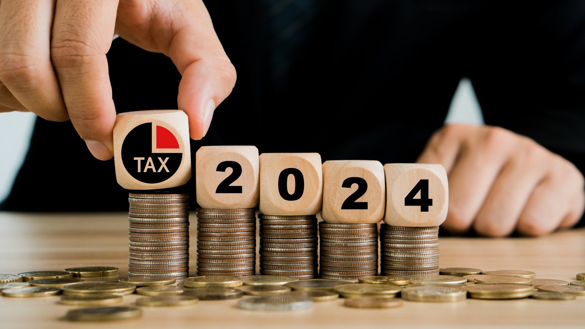 2024 tax, money graphic