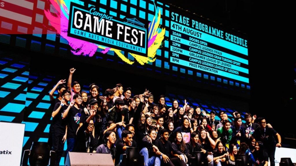 Image of students participating in Campus Game Fest