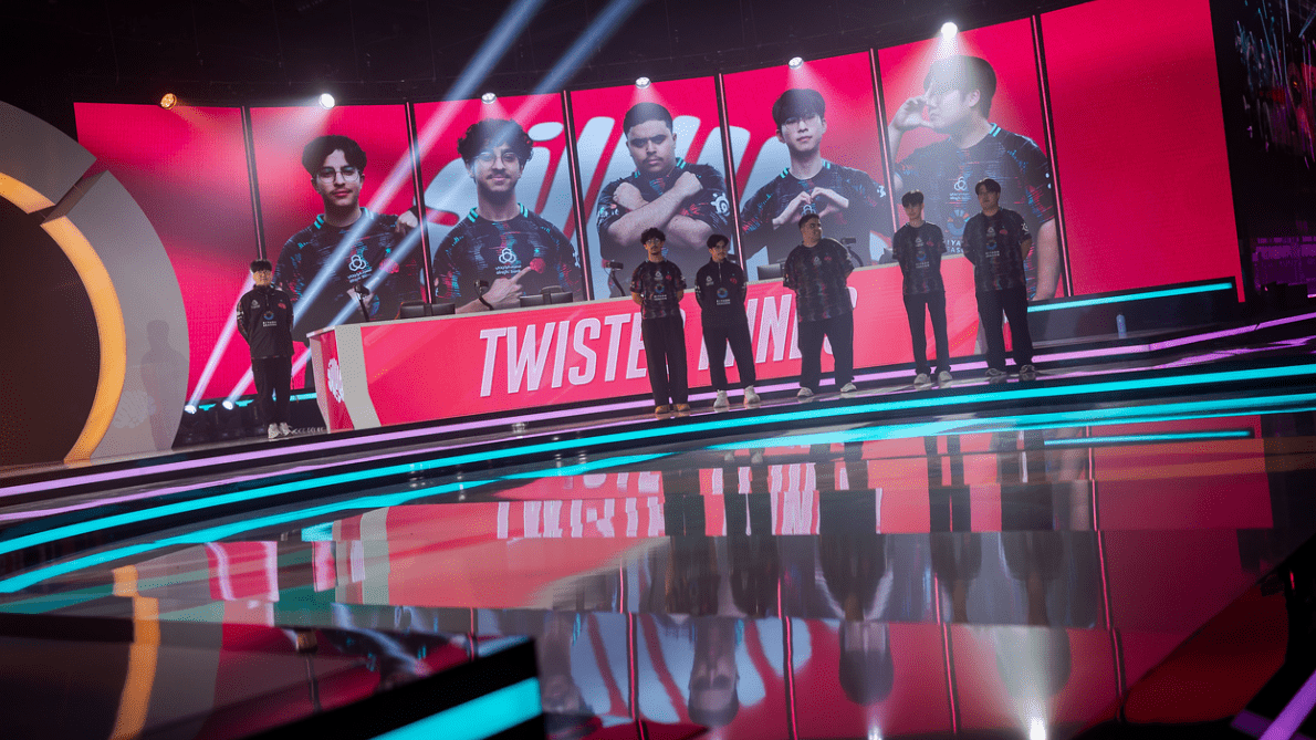 Twisted Minds at the OWCS 2024 World Finals. Image credit: ESL FACEIT Group, Michal Konkol