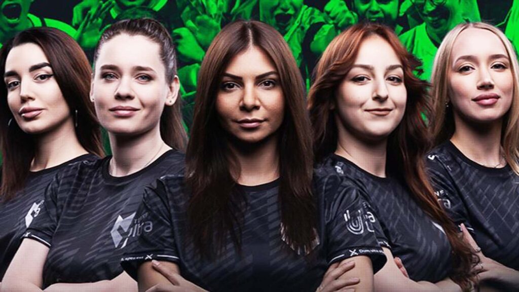 Image of Imperial fe Counter-Strike roster posing in front of dark green background